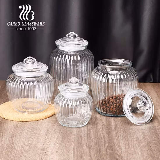 Bocal de stockage en verre de haute qualité en gros de la Chine 500ml Conteneur de nourriture en verre blanc de lait givré avec couvercle en verre Accueil Bocal en verre de vaisselle durable